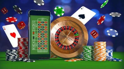 Filipino player accessing 7games bingo on a mobile phone